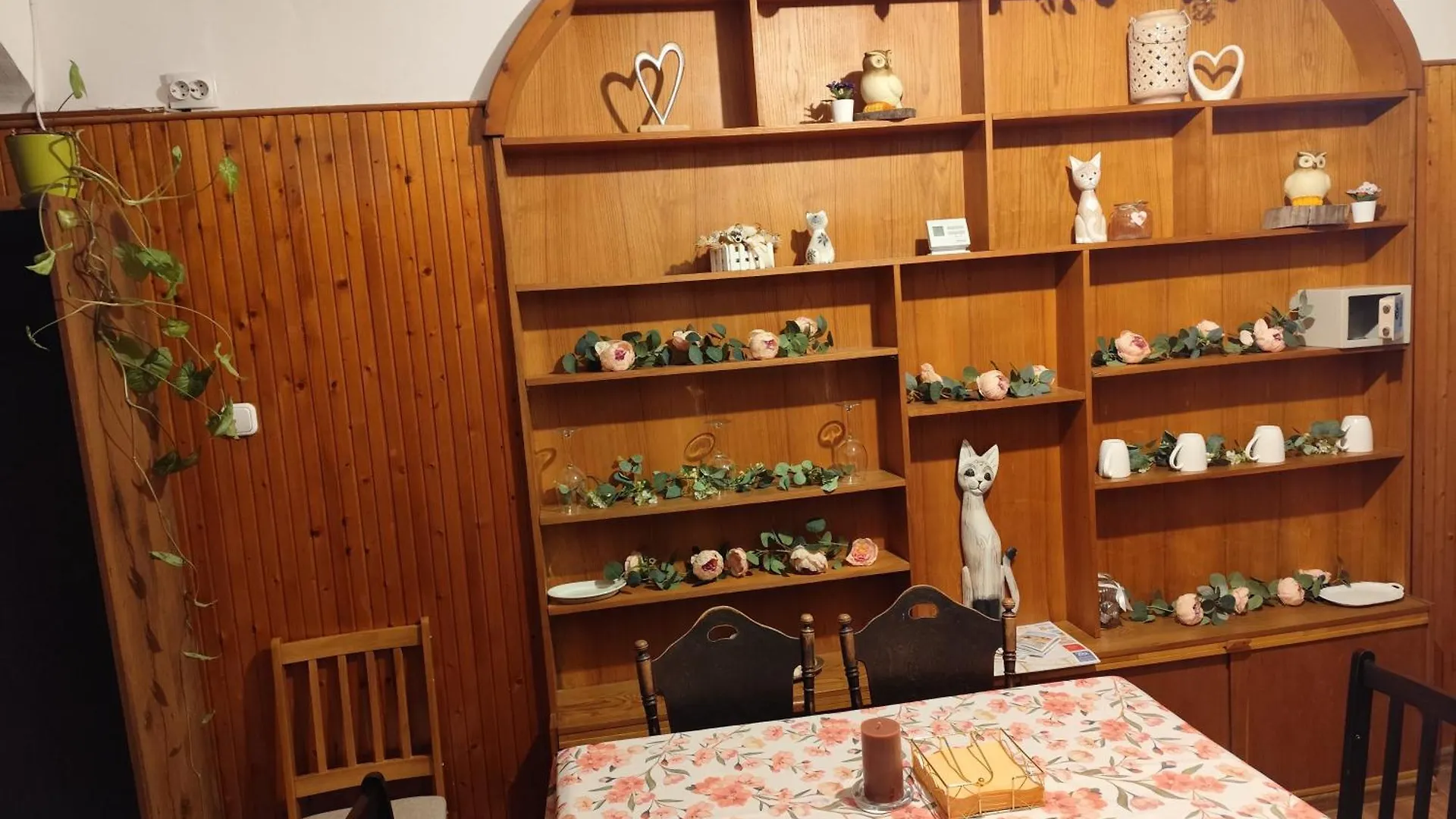 Hotel Bazilika Vendeghaz Eger Pensjonat