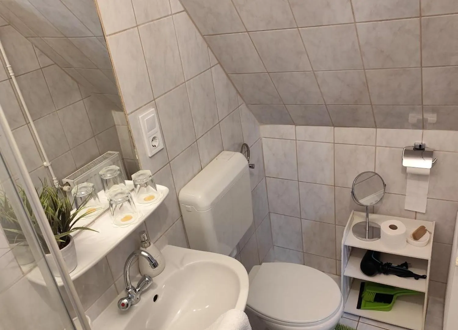 Pensjonat Hotel Bazilika Vendeghaz Eger